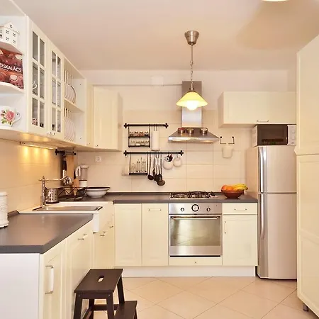Zoran Apartman *
